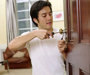 General Locksmith Store Osprey, FL 941-564-3372 - changing-locks